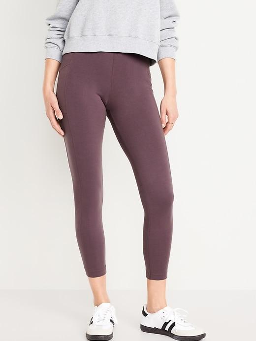 High-Waisted Side Pocket 7/8 Leggings Product Image