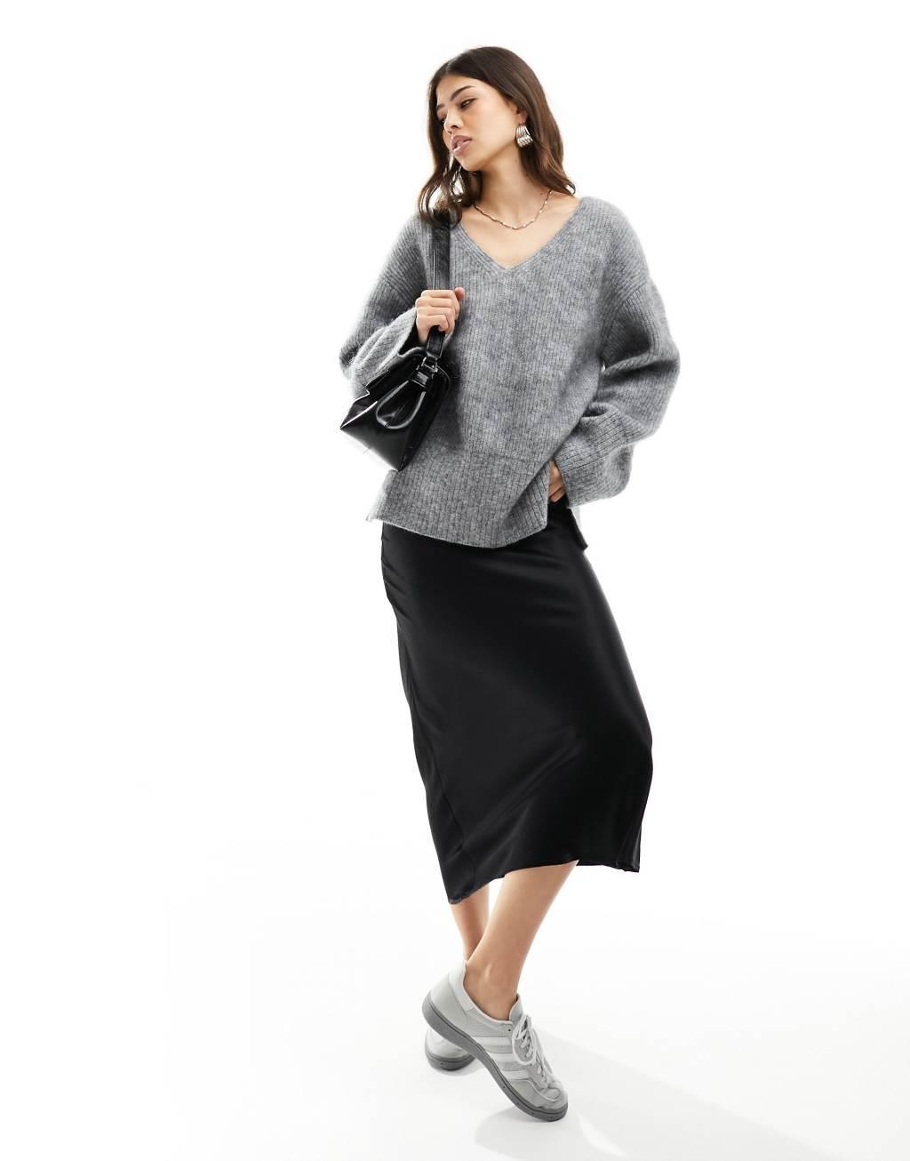 & Other Stories premium knit wool blend relaxed sweater with v neck in gray melange Product Image