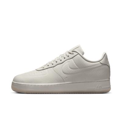 Nike Men's Air Force 1 '07 Pro-Tech Winterized Shoes Product Image