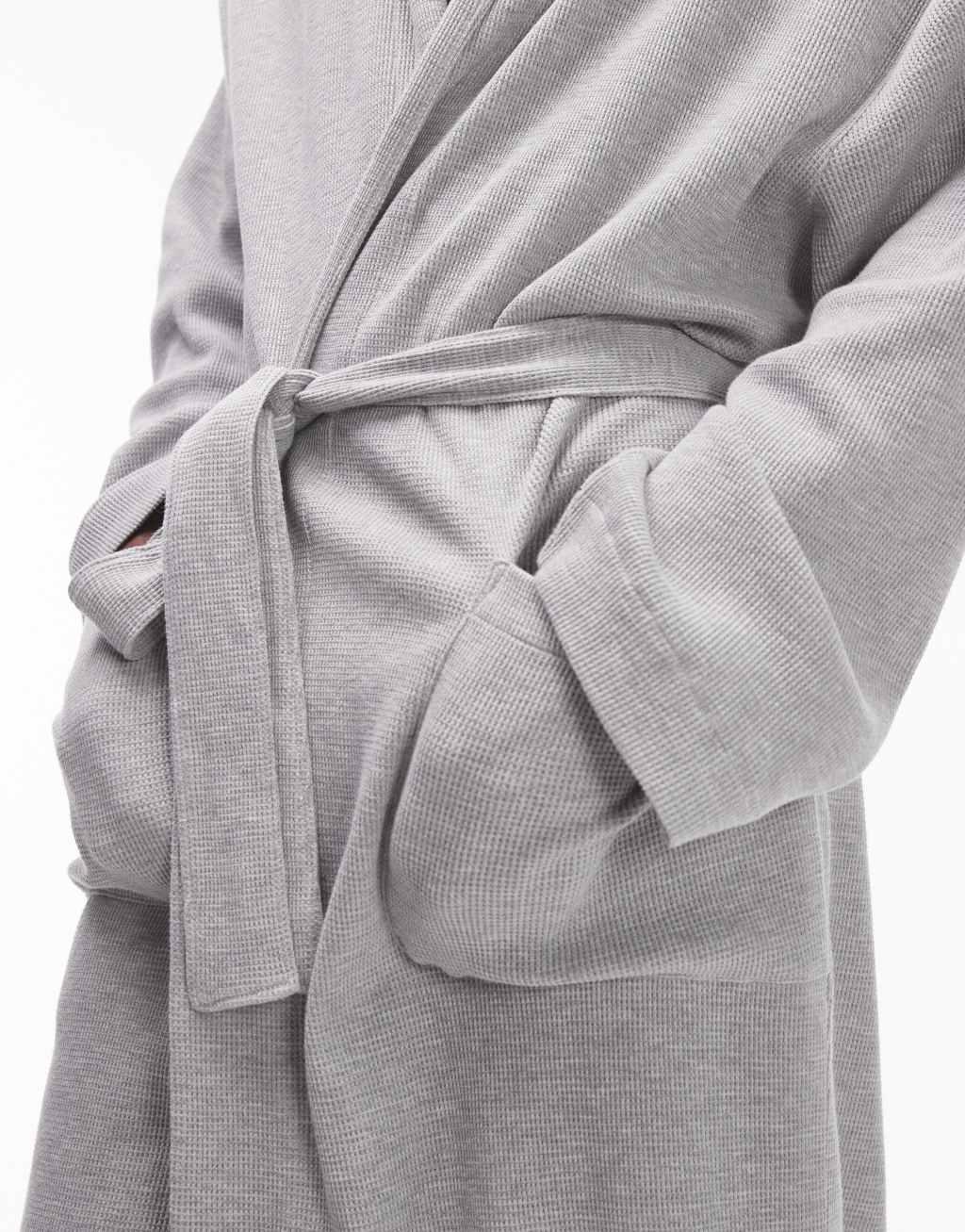 Topman lounge waffle robe in light gray Product Image