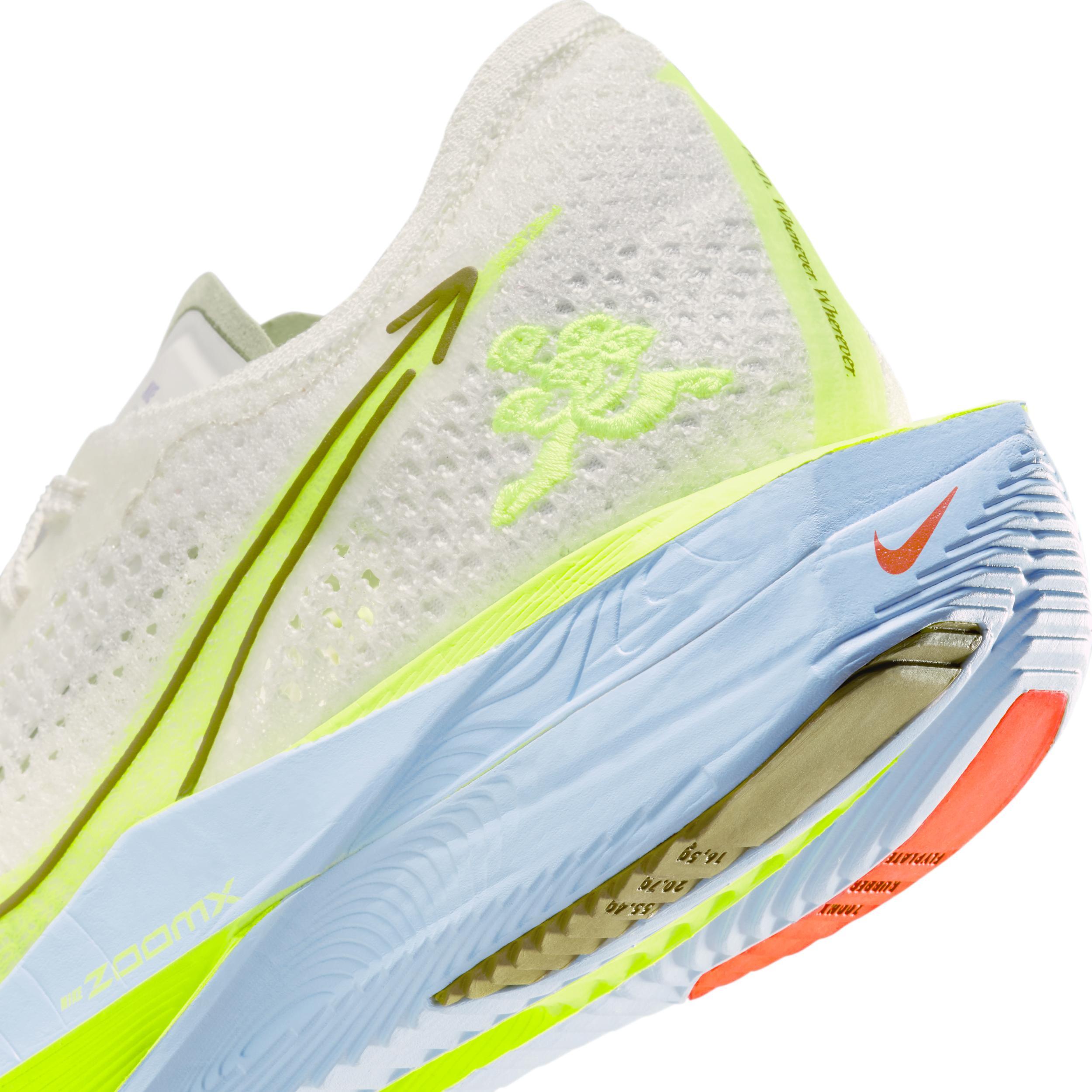 Nike Women's Vaporfly 3 Road Racing Shoes Product Image