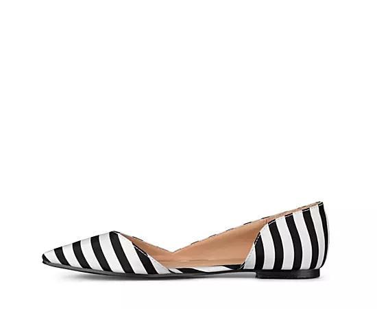 Journee Collection Womens Cortni Flat Product Image