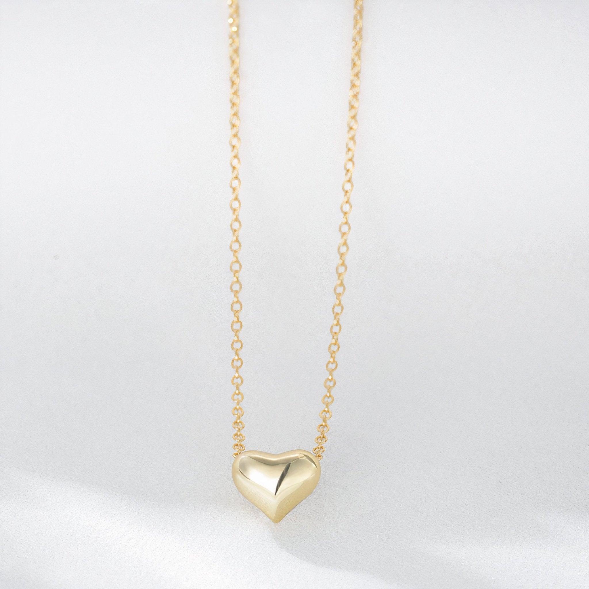 Sweet Heart Necklace Product Image