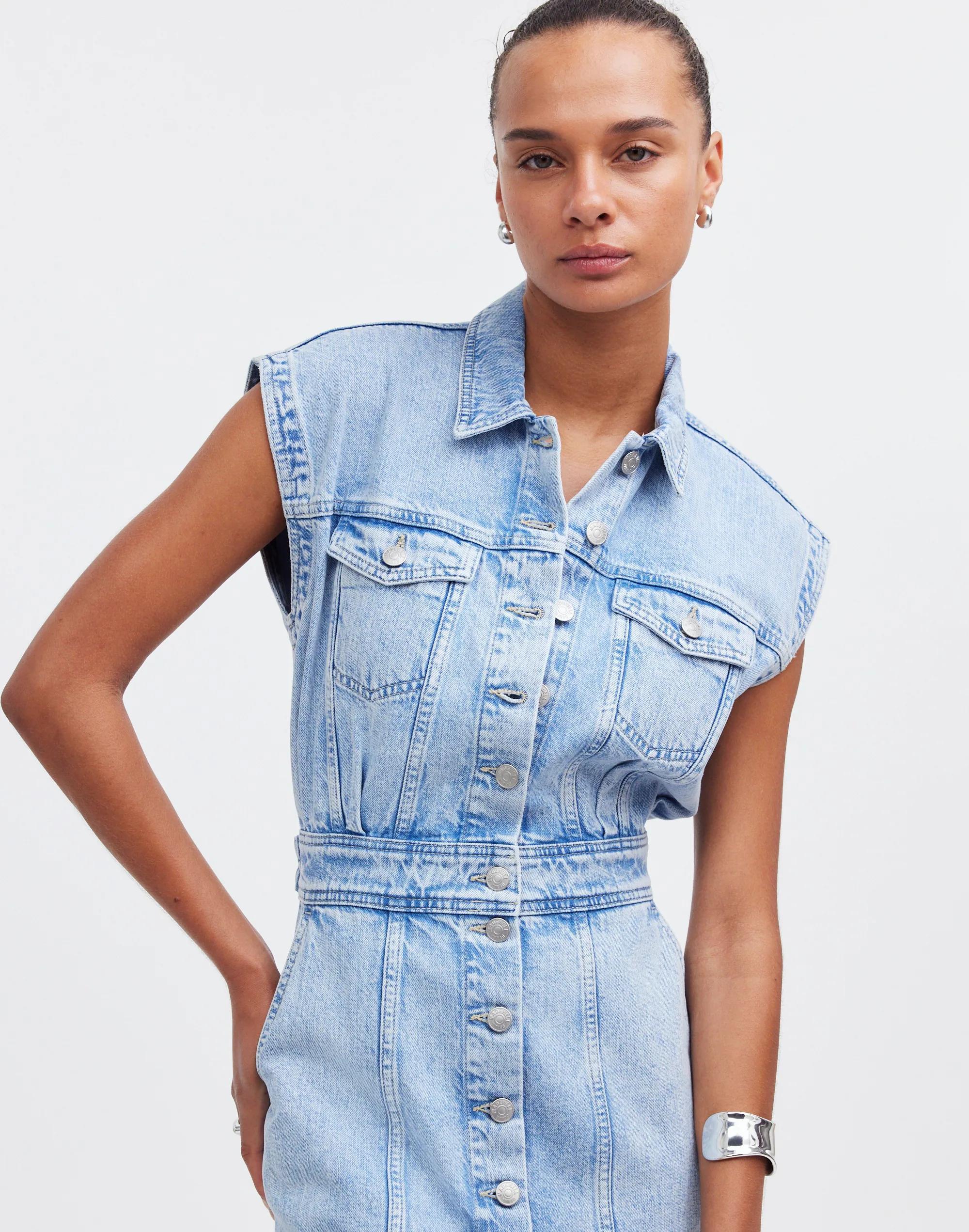 Denim Cap-Sleeve Shirtdress in Aquino Wash Product Image