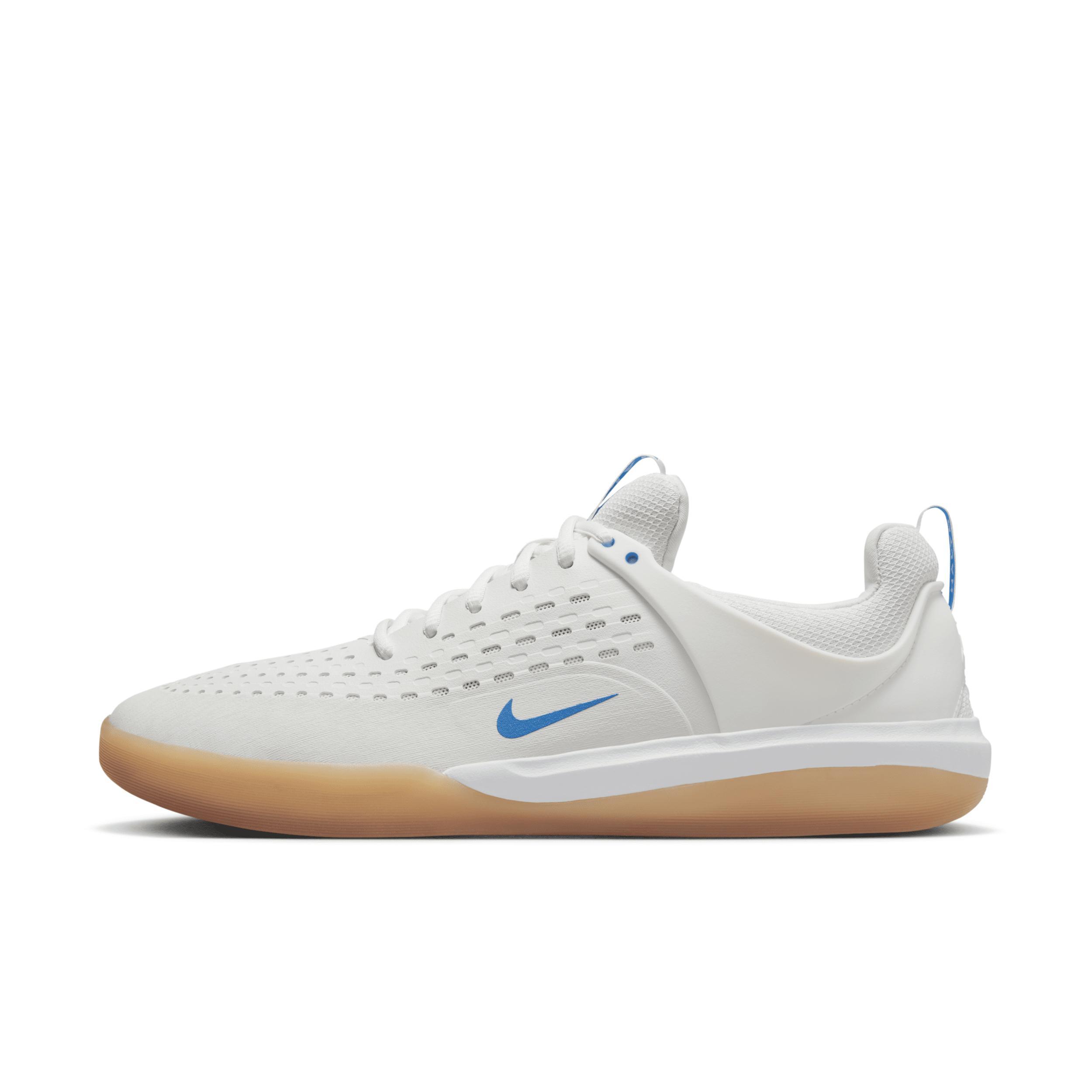 Men's Nike SB Zoom Nyjah 3 Skate Shoes Product Image