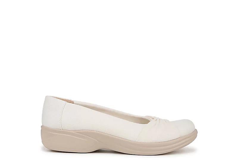 Bzees Paige Womens Slip-on Shoes Product Image