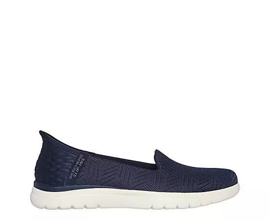 Skechers Womens Slip-Ins On The Go Flex Clover Sneaker Product Image