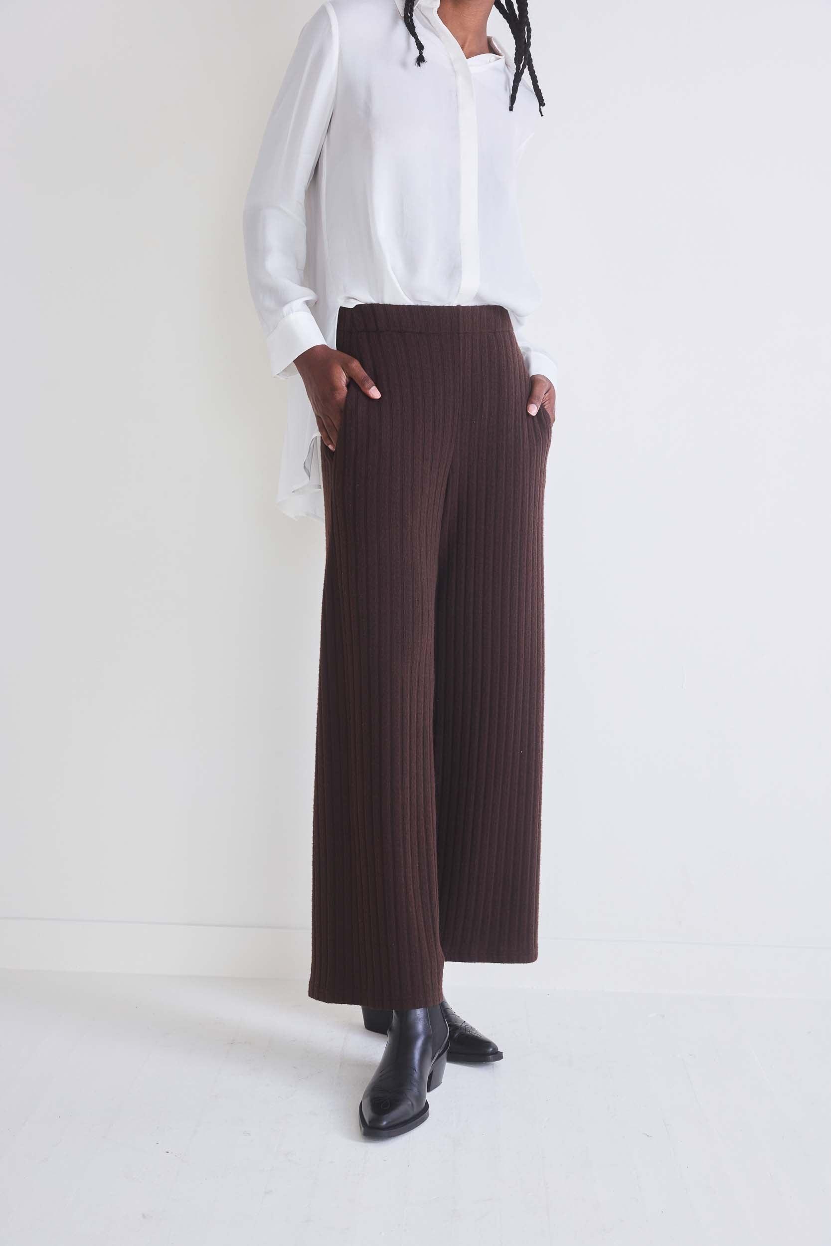 Leisure Flow Ribbed Pants Product Image