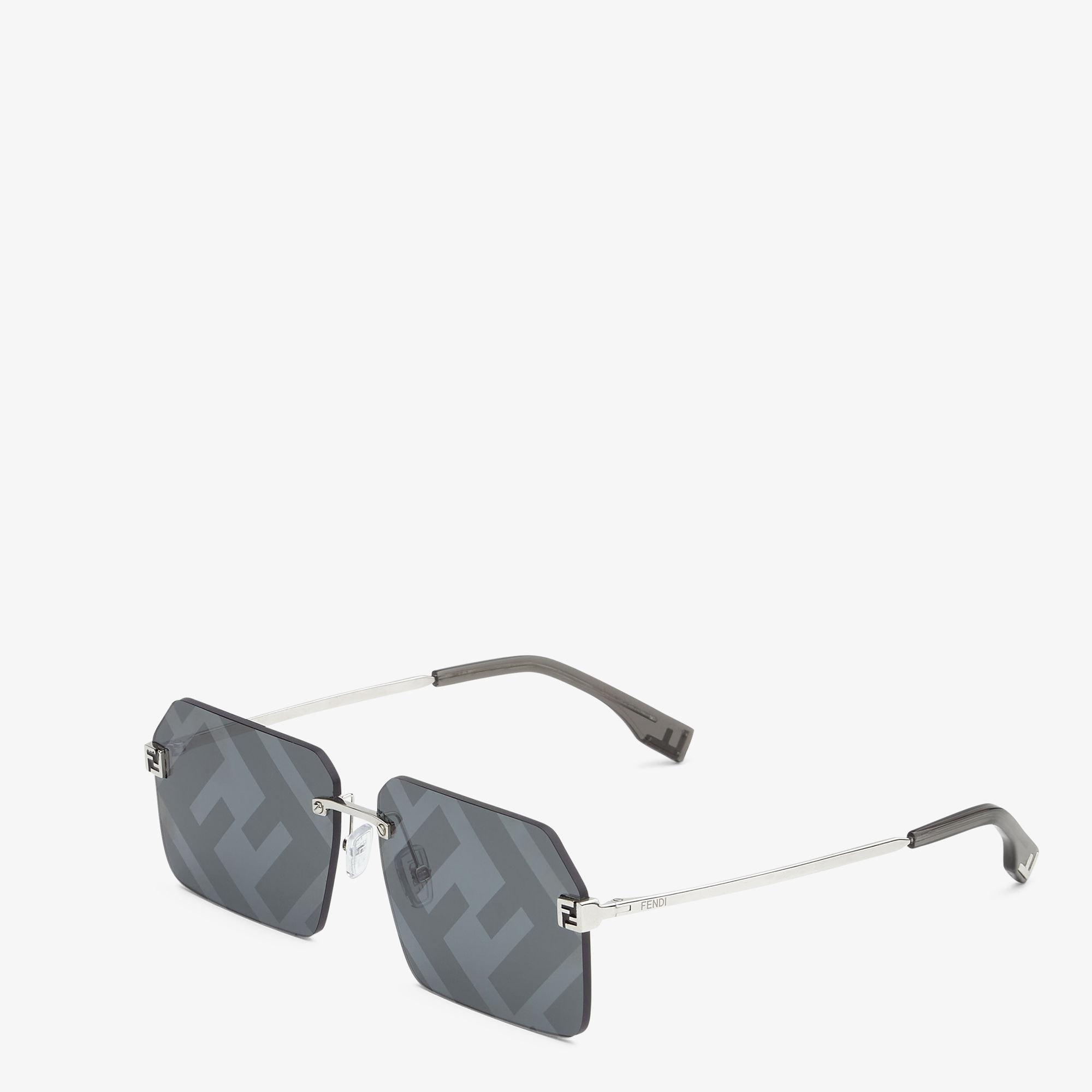 Fendi SkyFashion Show sunglasses Product Image