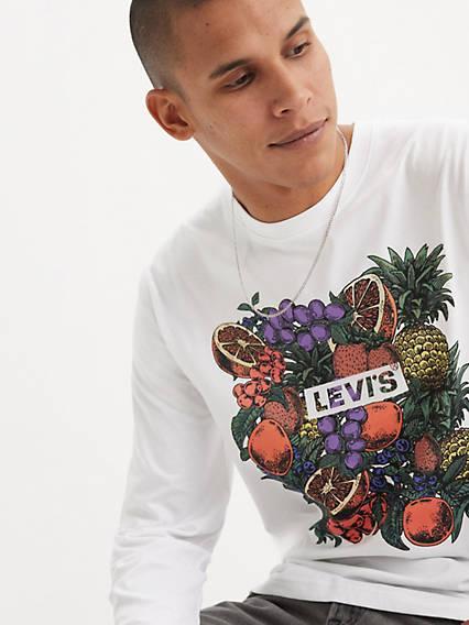 Levi's Fit Long Sleeve Graphic T-Shirt - Men's Product Image