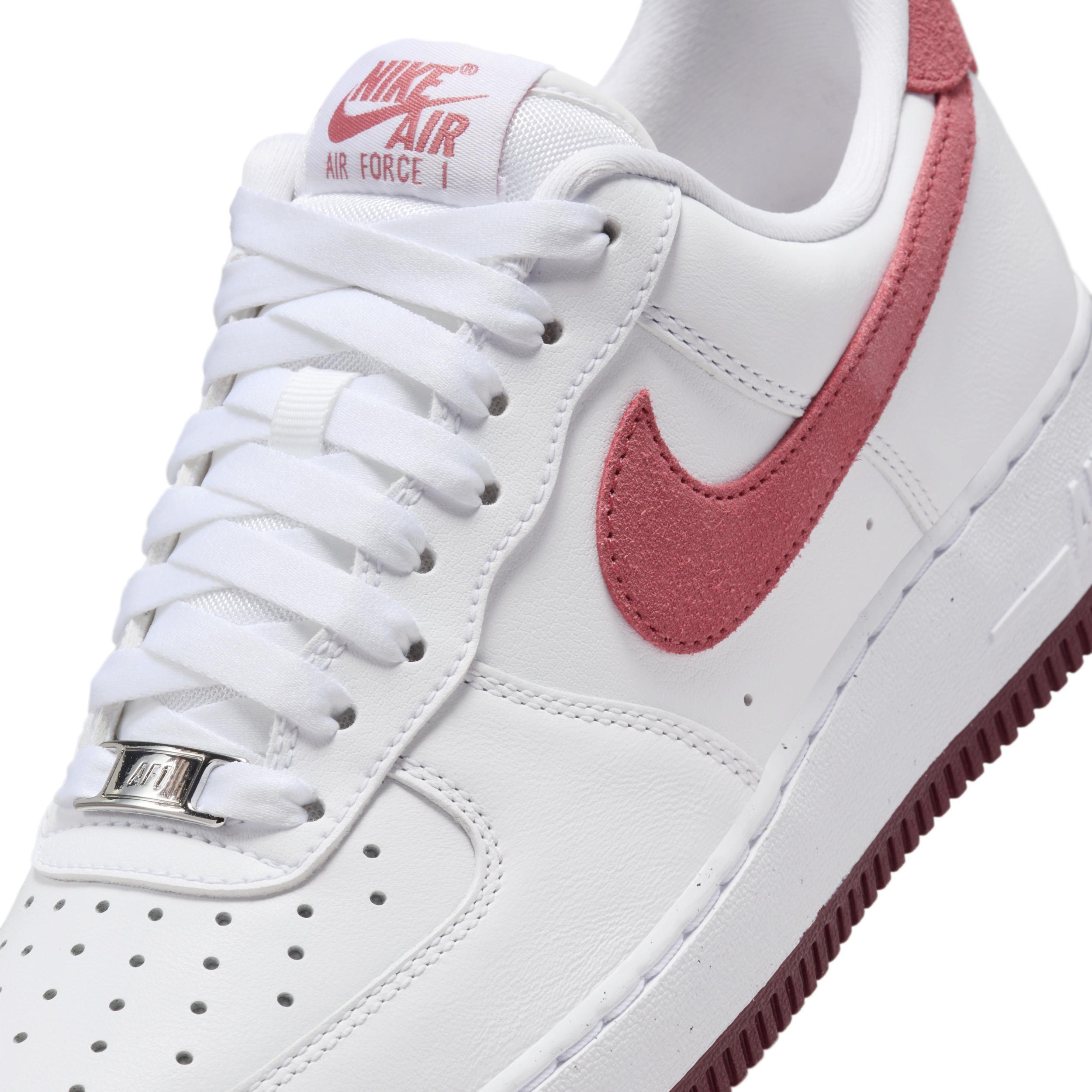 Nike Women's Air Force 1 '07 Shoes Product Image