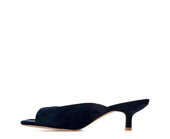 Journee Collection Womens Larna Pumps Product Image