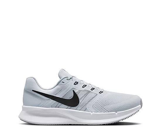 Nike Men's Run Swift 3 Running Shoe Product Image