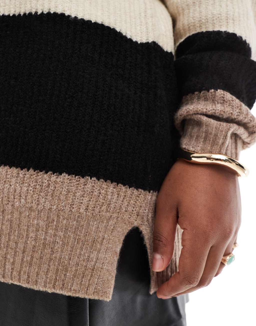 Yours color block sweater in neutral and chocolate Product Image