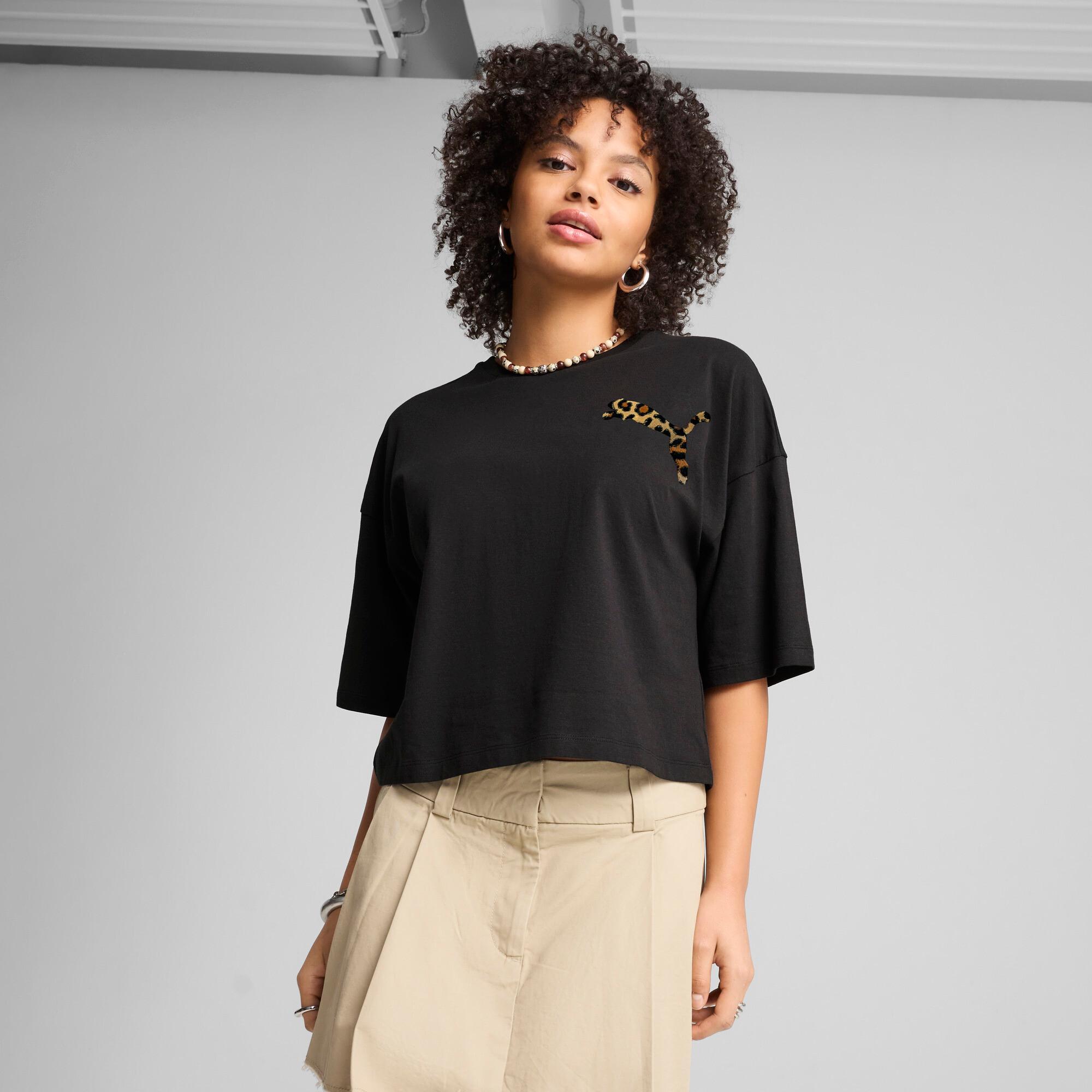 LEO LUXE Women's Oversized Short Tee Product Image