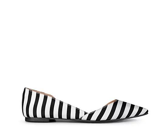 Journee Collection Womens Cortni Flat Product Image