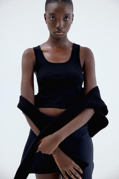 H & M - Crop Tank Top - Black Product Image