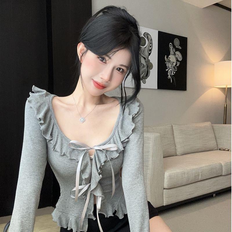 Off-Shoulder Plain Ruffled Lettuce Edge Knit Top Product Image