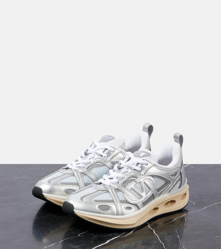 VALENTINO GARAVANI Vlogo Easy Jog Metallic Sneakers In Argento/sky Sorbet/bianco Product Image