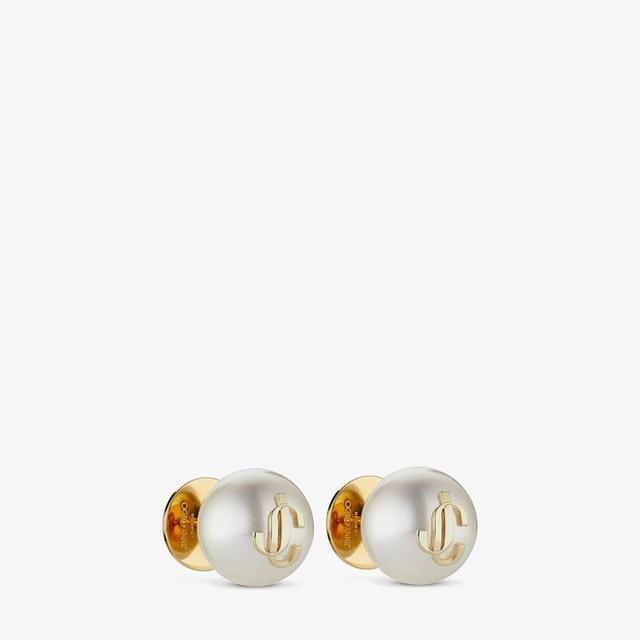 JC Pearl Studs Product Image