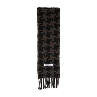 Scarf In Black Product Image