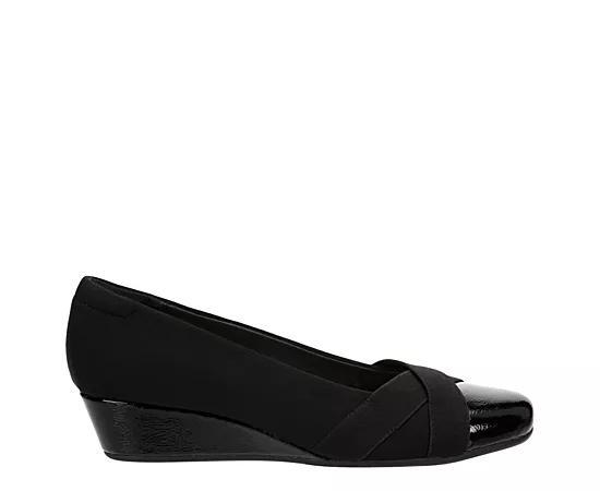 Lauren Blakwell Womens Marlowe Pump Product Image