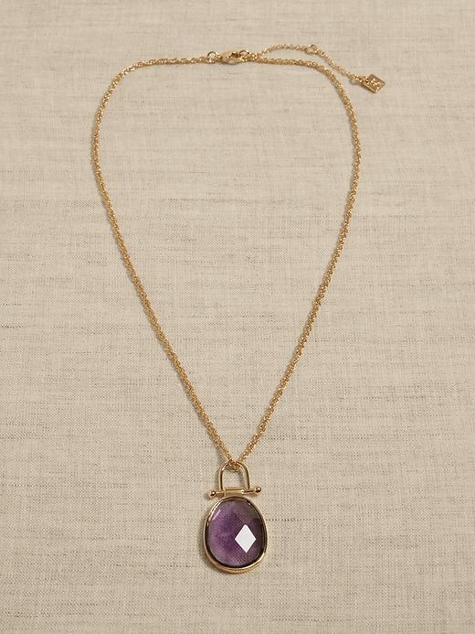 Glass Oval Pendant Necklace Product Image