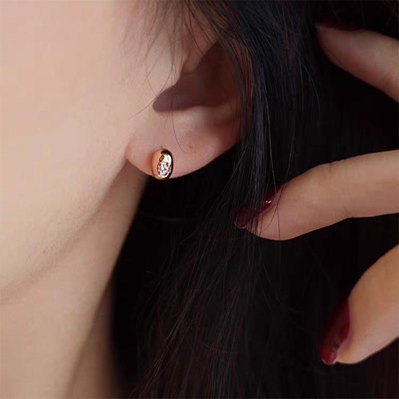 925 Sterling Silver Plain Stud Earring Product Image