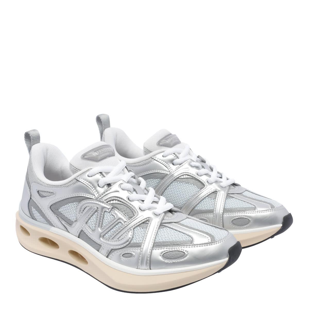 VALENTINO GARAVANI Vlogo Easyjog Sneakers In Silver Product Image