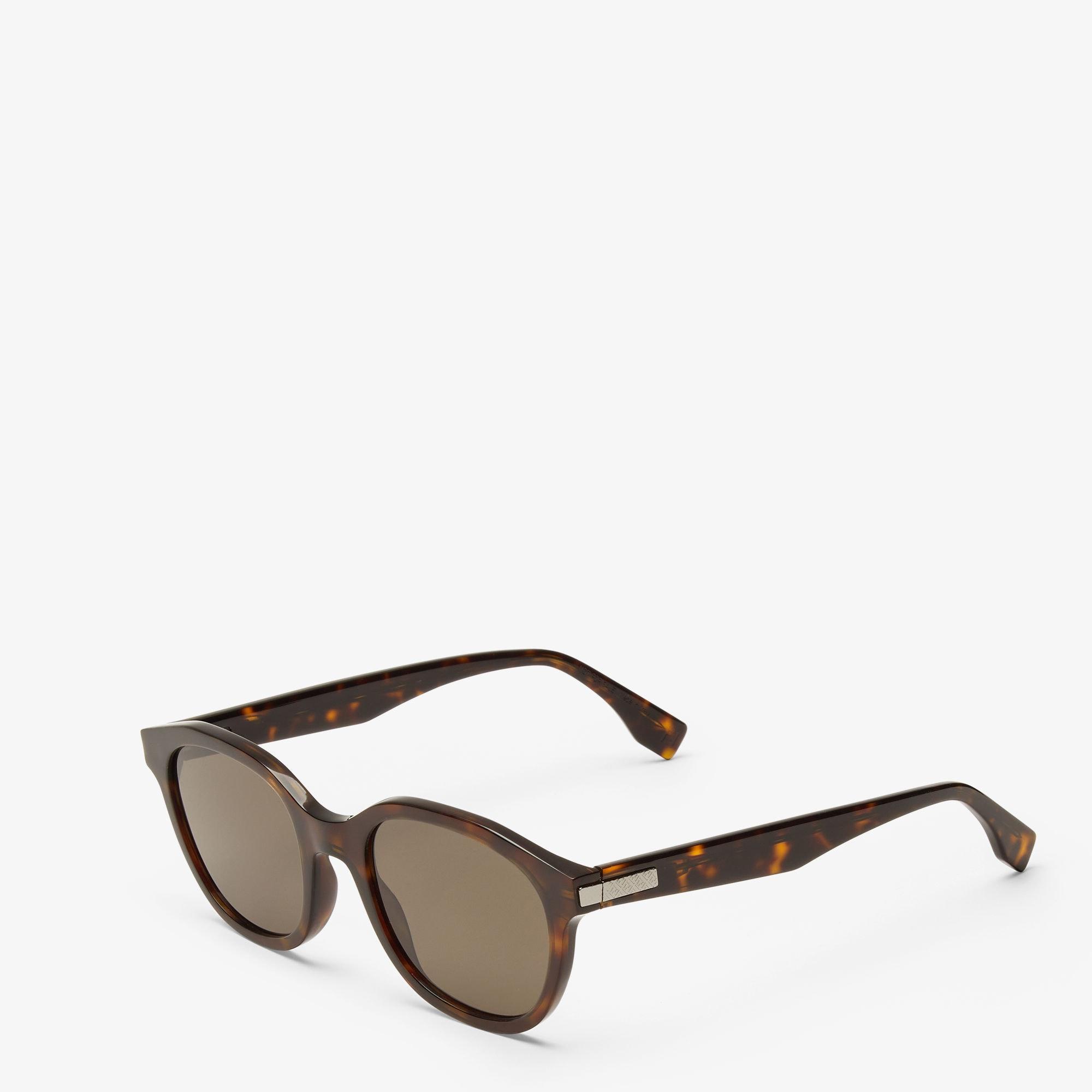 Fendi EssentialHavana acetate sunglasses Product Image