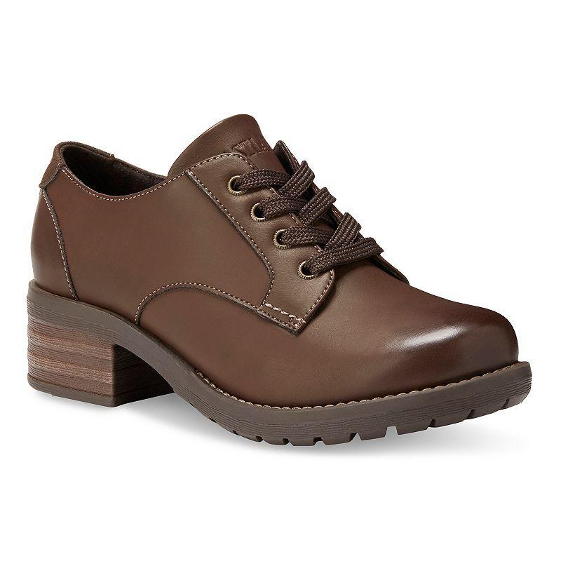 Eastland Trish Womens Oxford Shoes Product Image