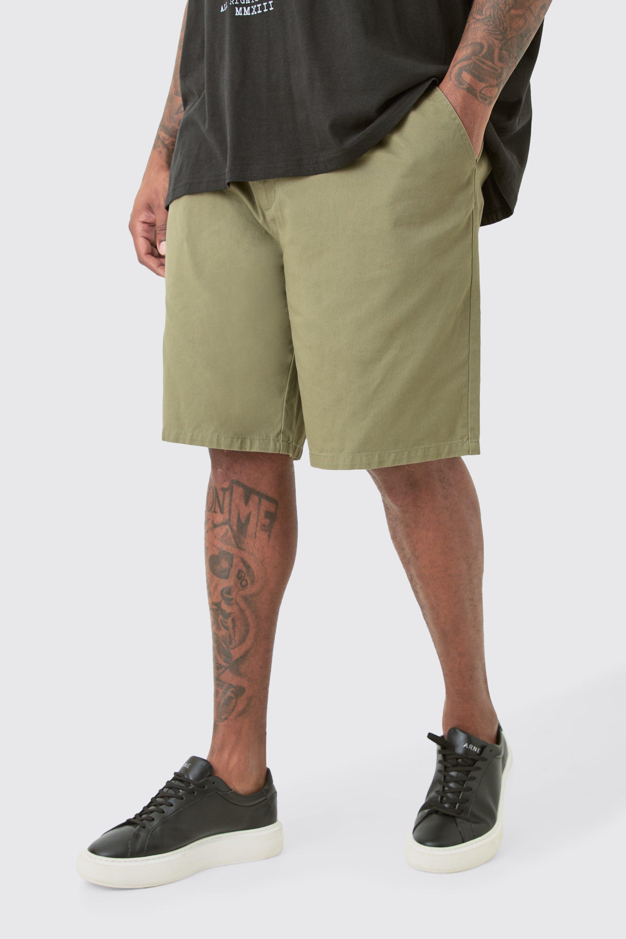 Plus Fixed Waist Khaki Relaxed Fit Shorts | boohooMAN USA Product Image