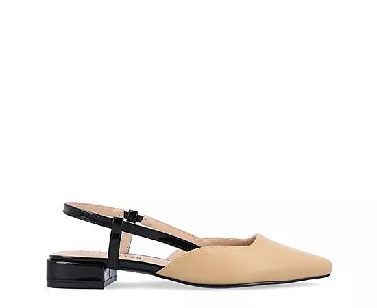 Journee Collection Paislee Womens Flats Product Image