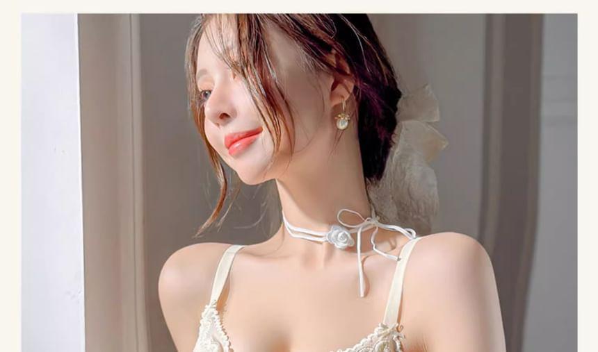 Bow Lace Wireless Push Up Bra Product Image