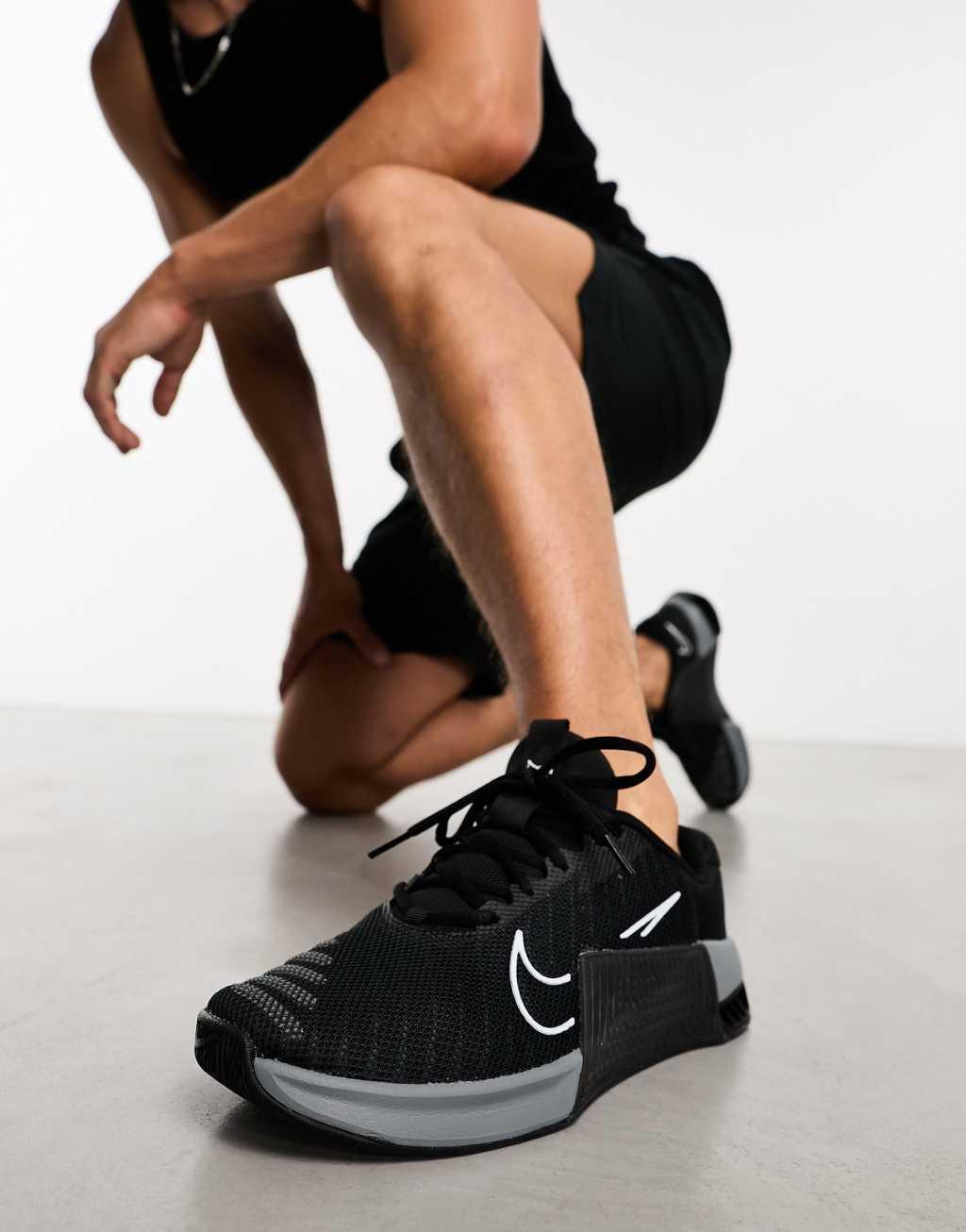 Nike Training Metcon 9 sneakers in black and gray Product Image