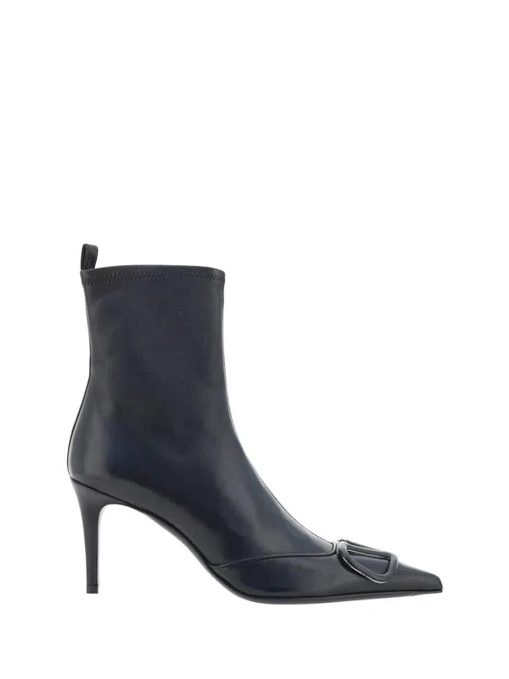 Vlogo Ankle Boots In Nero Product Image