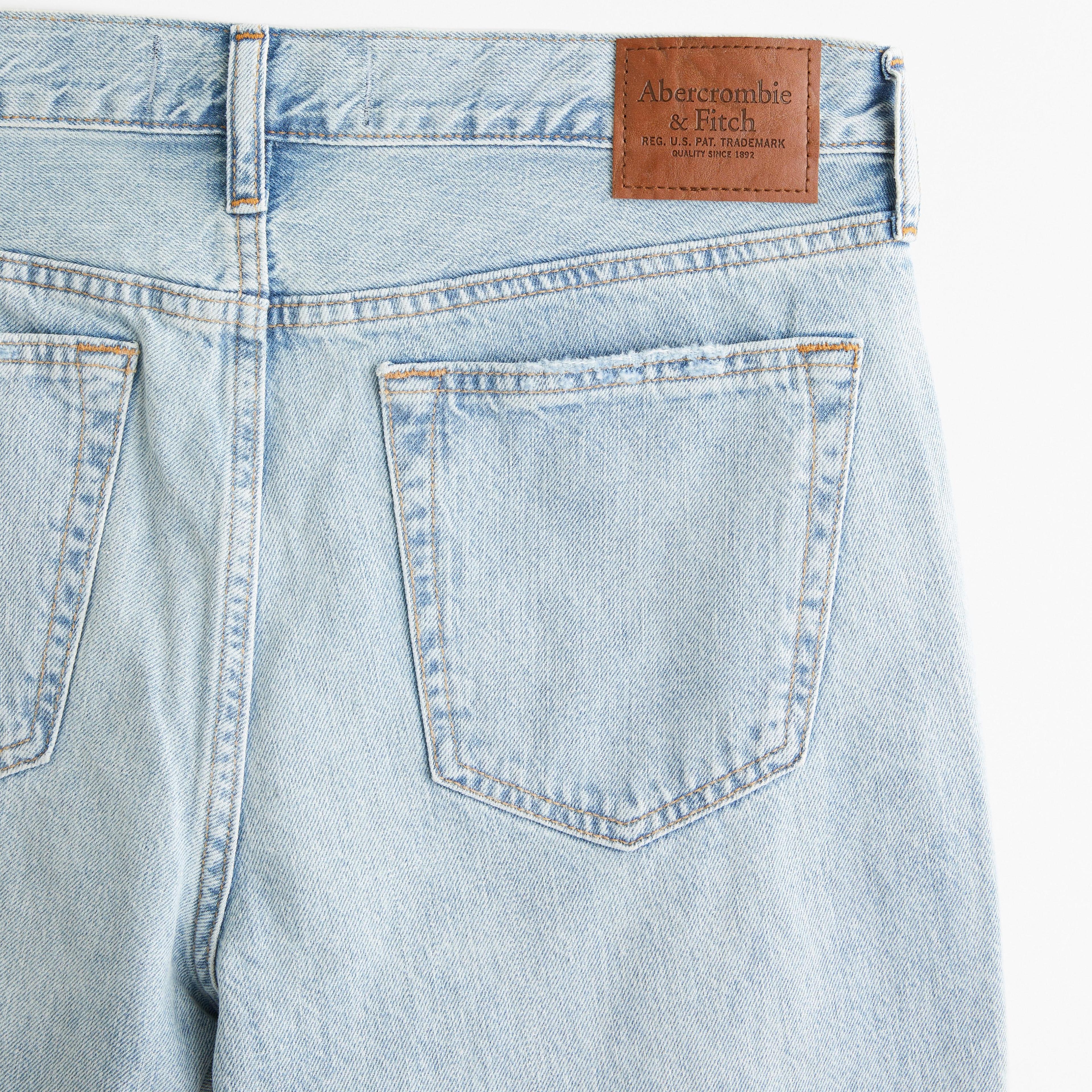 Lightweight Loose Jean Product Image