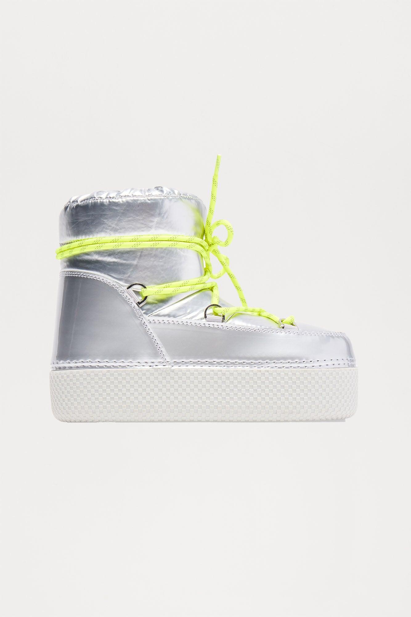 Hit The Snow Platform Booties - Silver Product Image