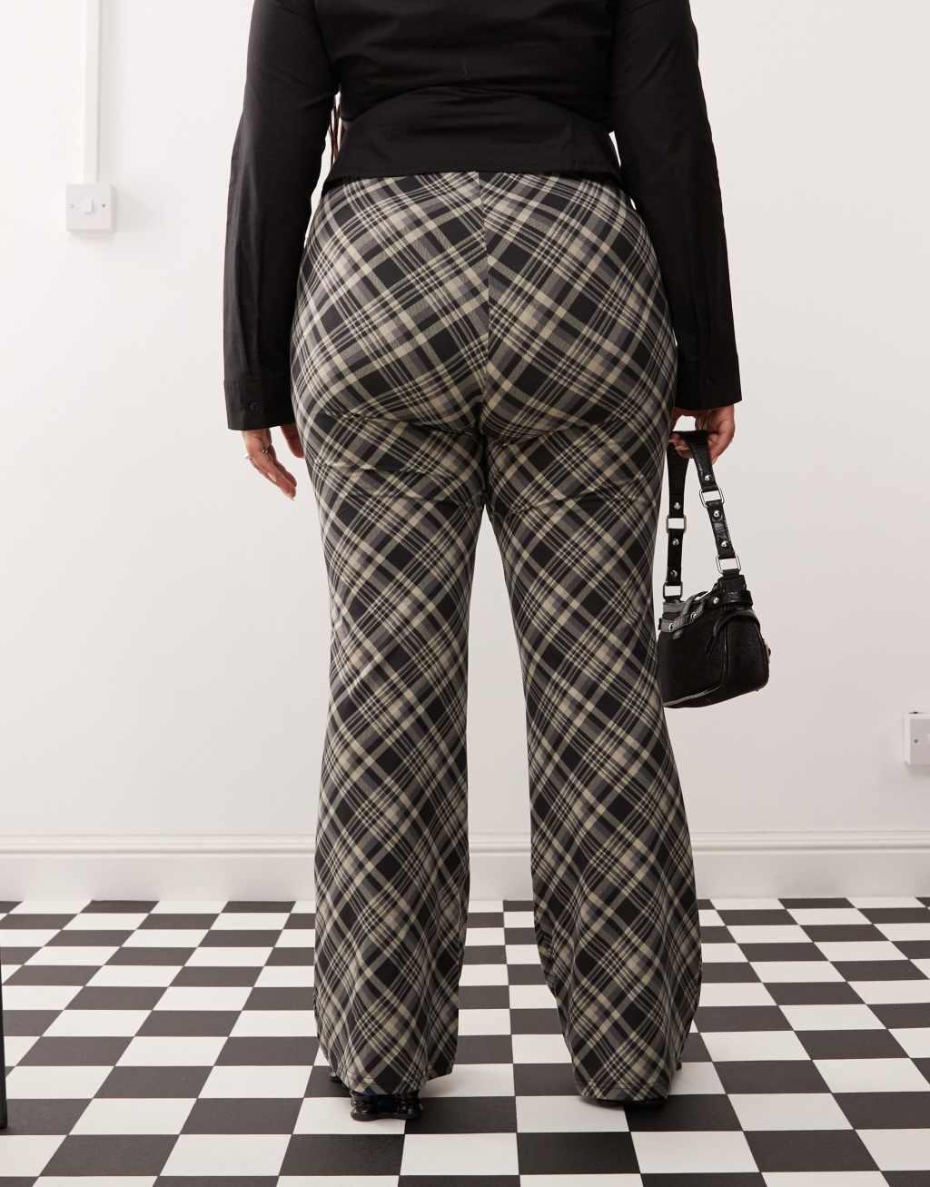 Noisy May Curve flared pants in black check Product Image