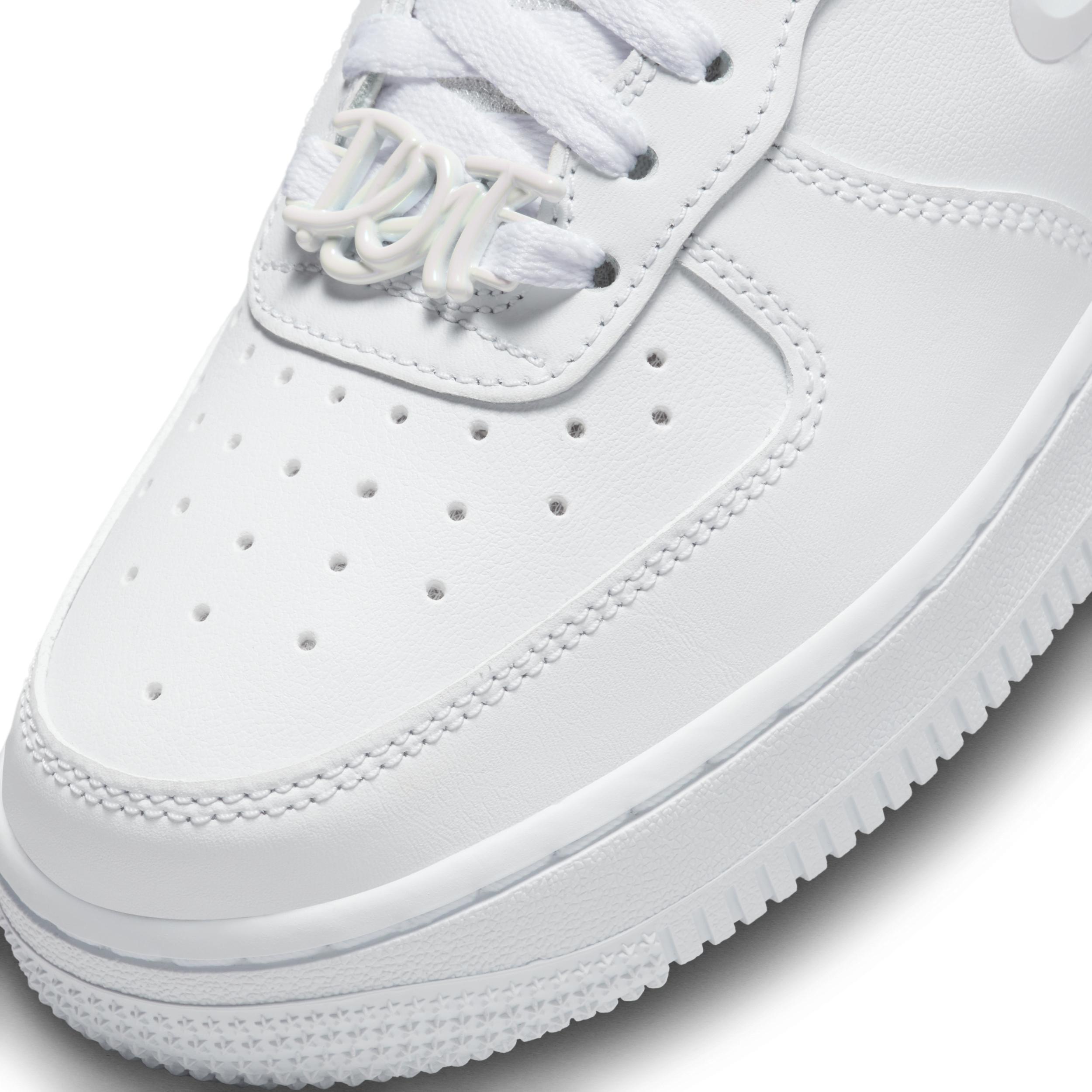 Nike Women's Air Force 1 '07 Shoes product image