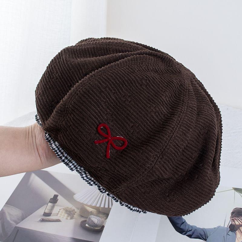 Bow Embroidered Beret Hat product image