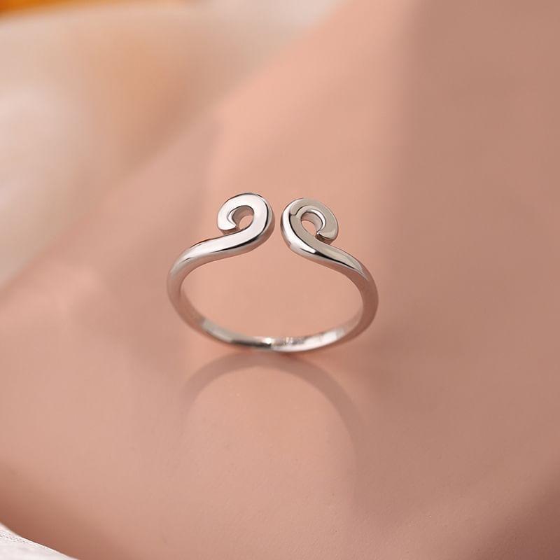 999 Sterling Silver Geometry Ring Product Image