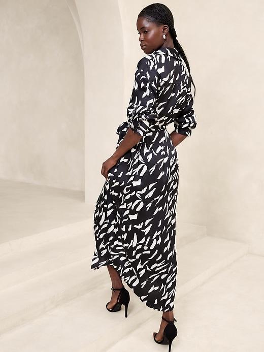 Tie-Waist Maxi Shirtdress Product Image