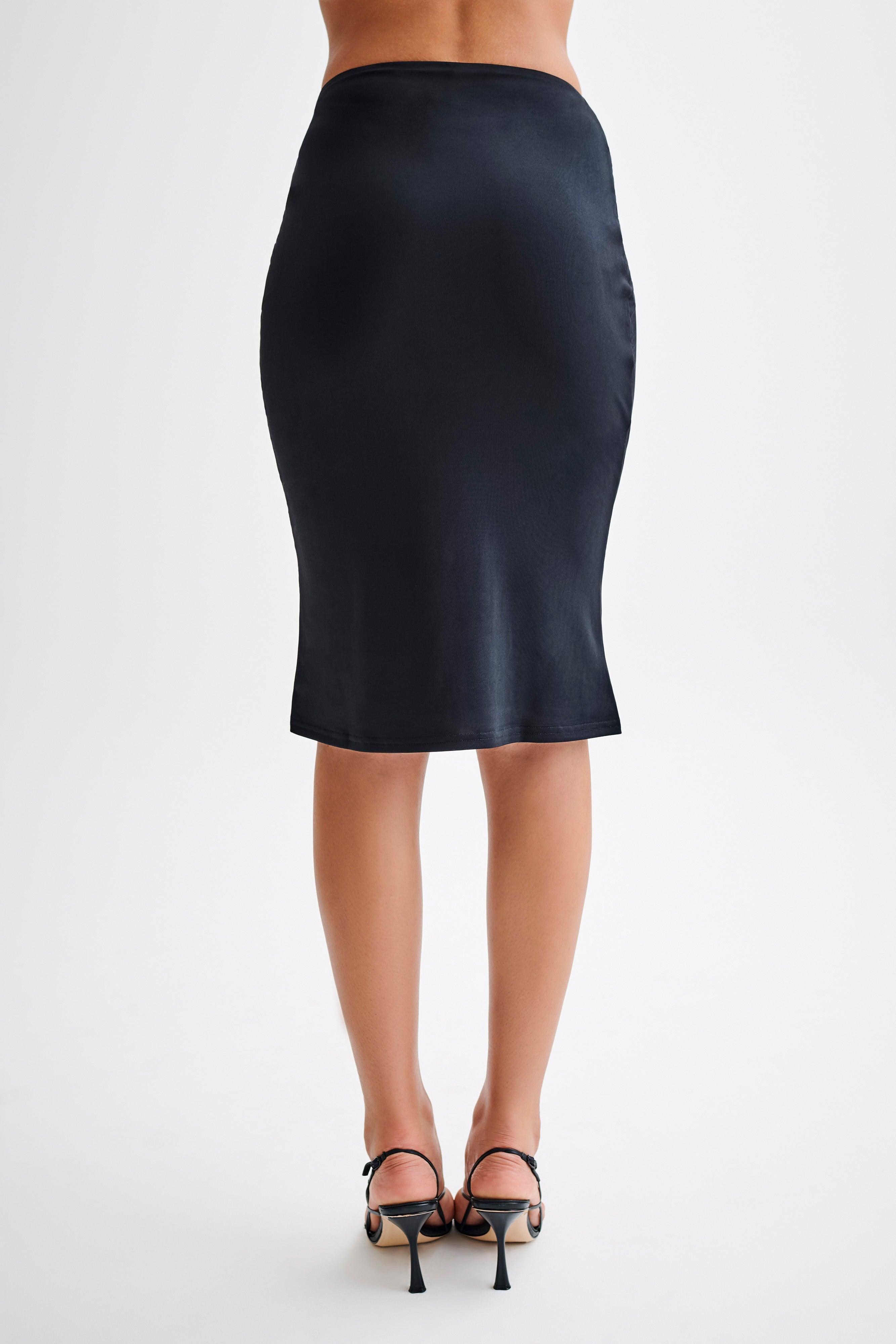 Mara Slinky Knee Length Skirt - Black Product Image