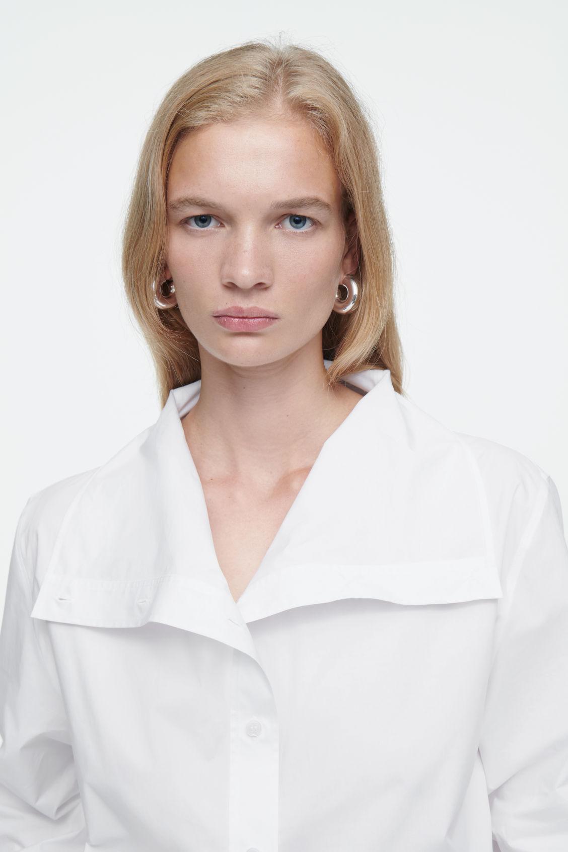 FUNNEL-NECK SHIRT Product Image