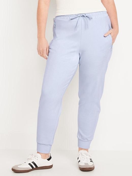 High-Waisted Dynamic Fleece Joggers Product Image