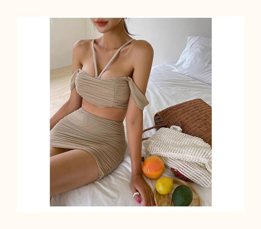 Set: Halter Neck Off-Shoulder Plain Ruched Swim Top + Swim Skirt Product Image