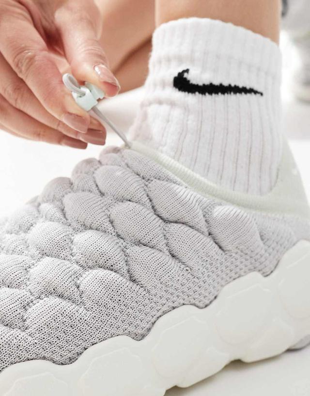 Nike Women's Flyknit Haven Shoes Product Image