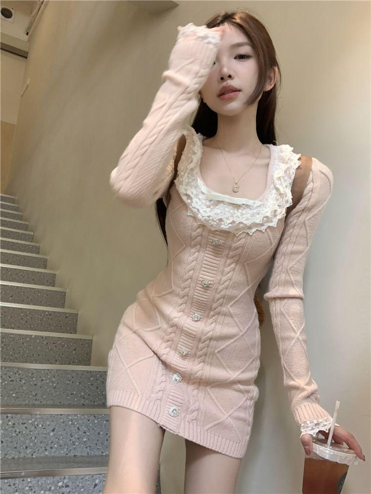 Long-Sleeve Scoop Neck Plain Lace Trim Knit Mini Sheath Dress Product Image