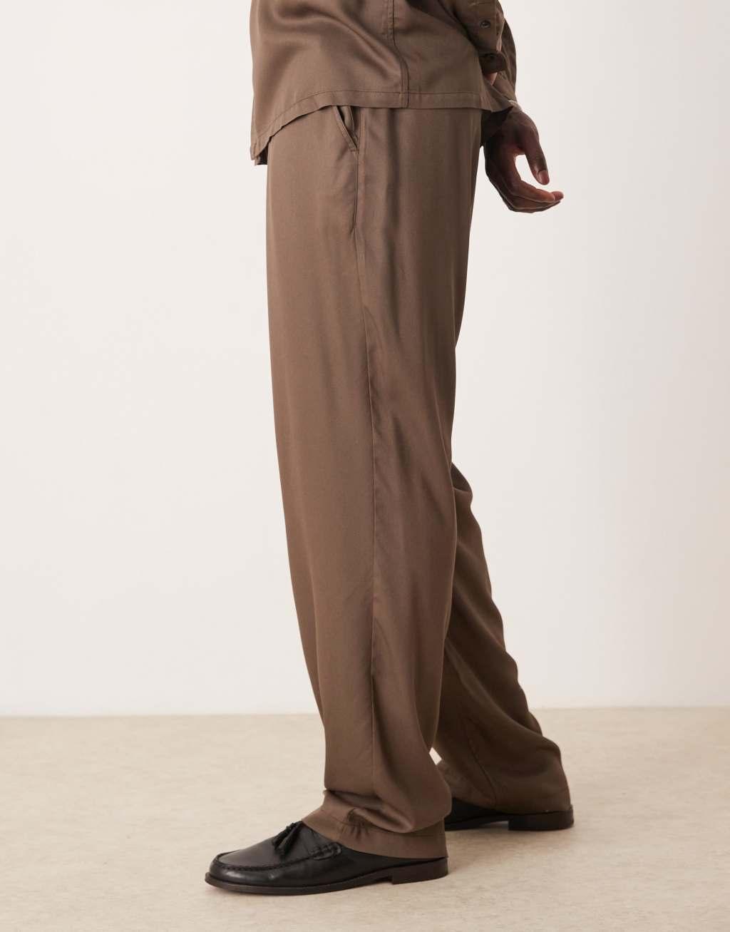 ASOS DESIGN baggy pants in brown - part of a set Product Image